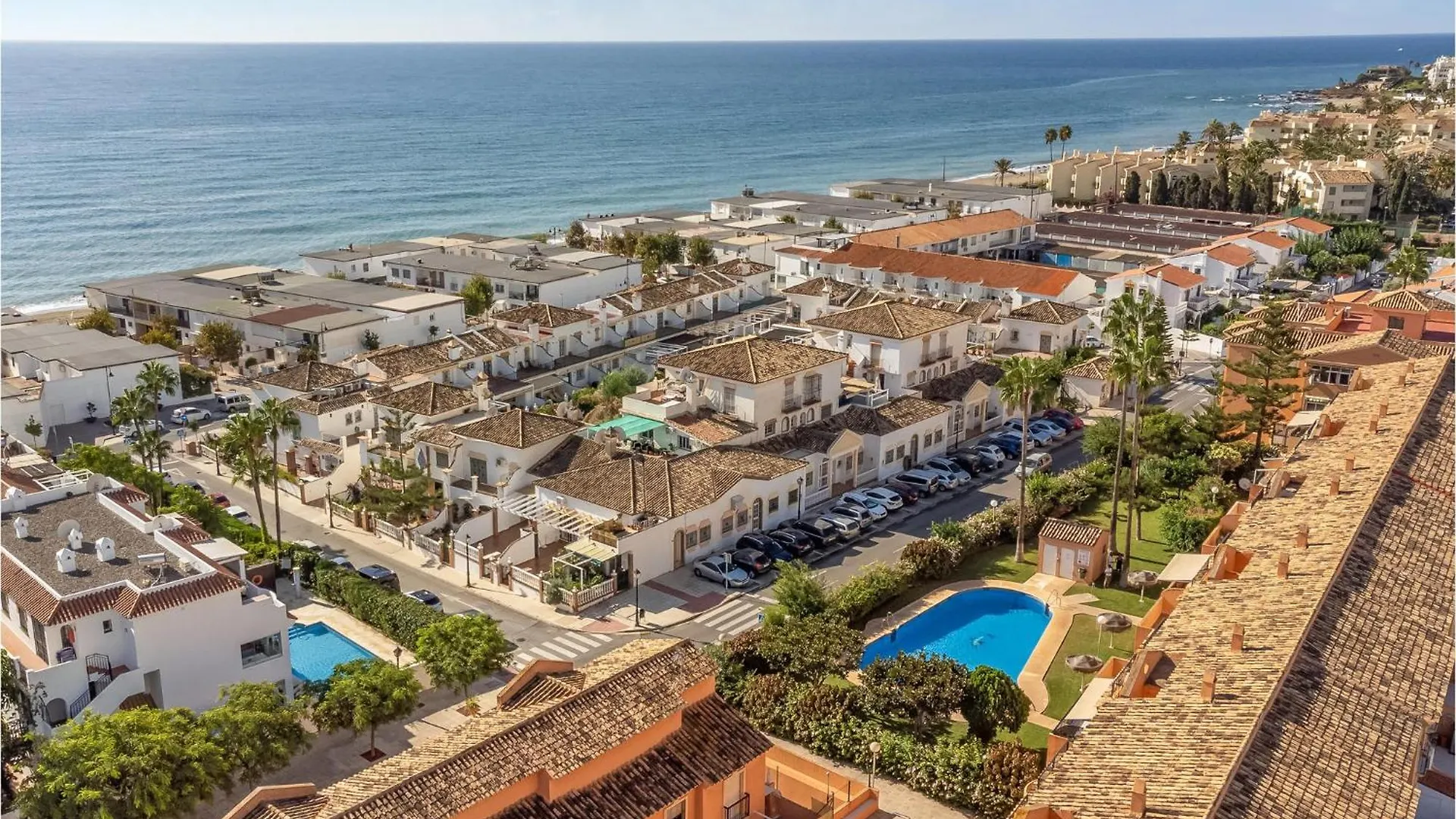 3 Bedroom Cozy Apartment In Las Lagunas De Mijas La Cala De Mijas
